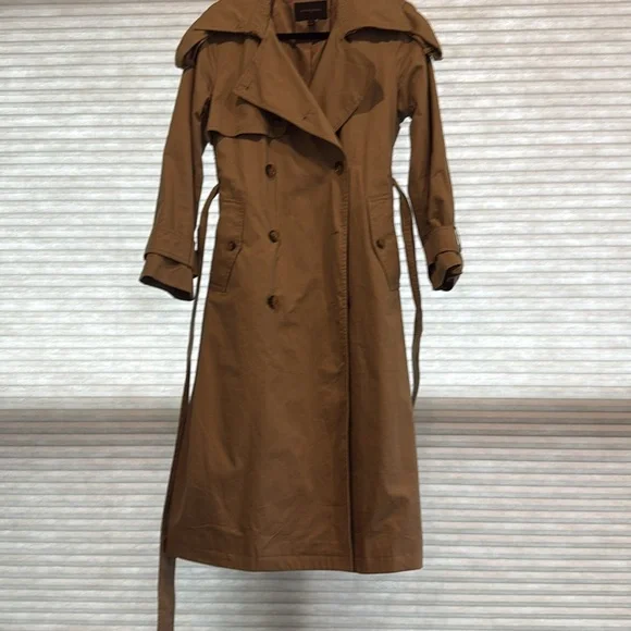 Banana Republic Beige Trench Coat - Picture 3 of 5